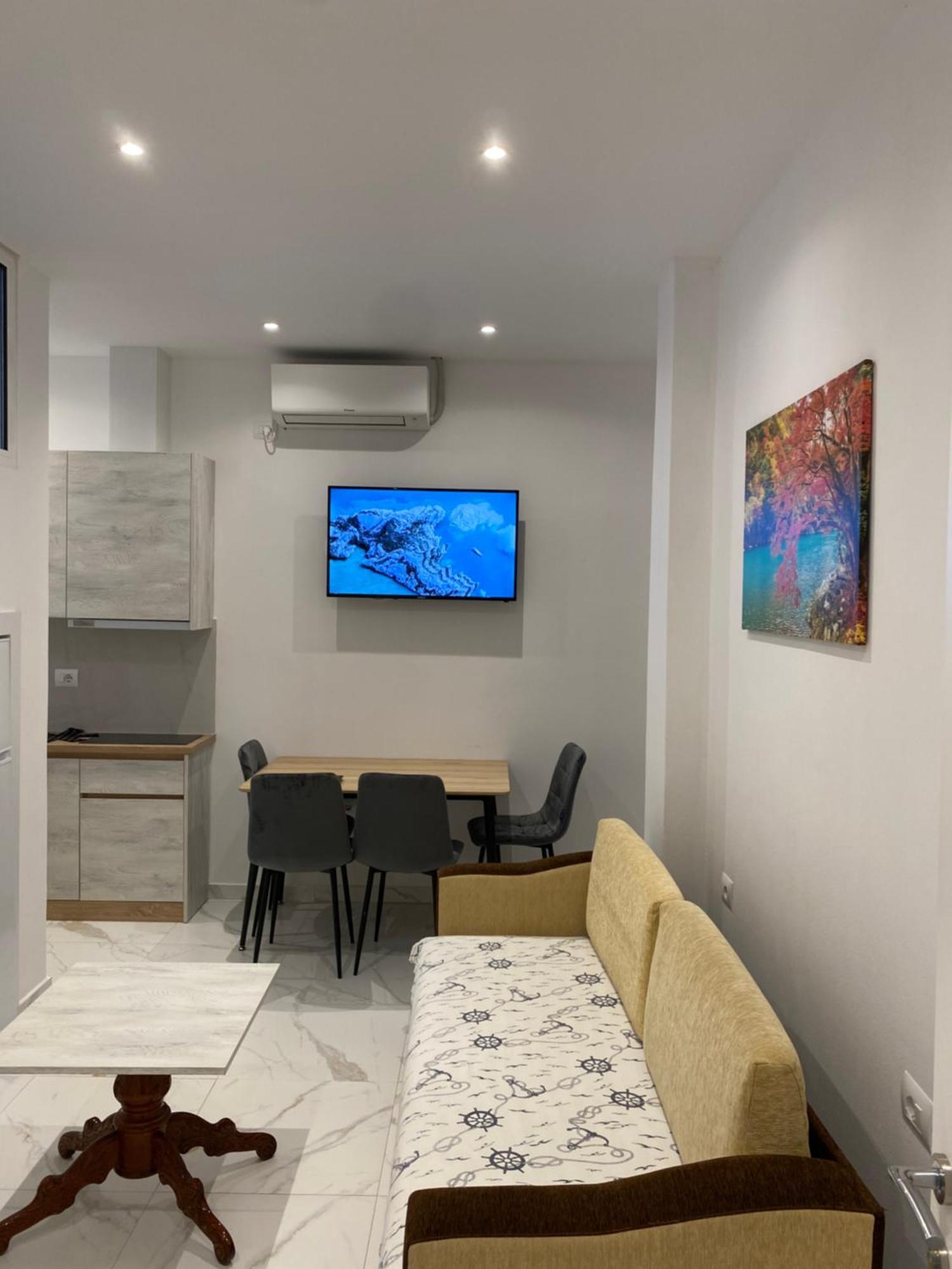 Apartaments Rraku Sarandë Exteriér fotografie