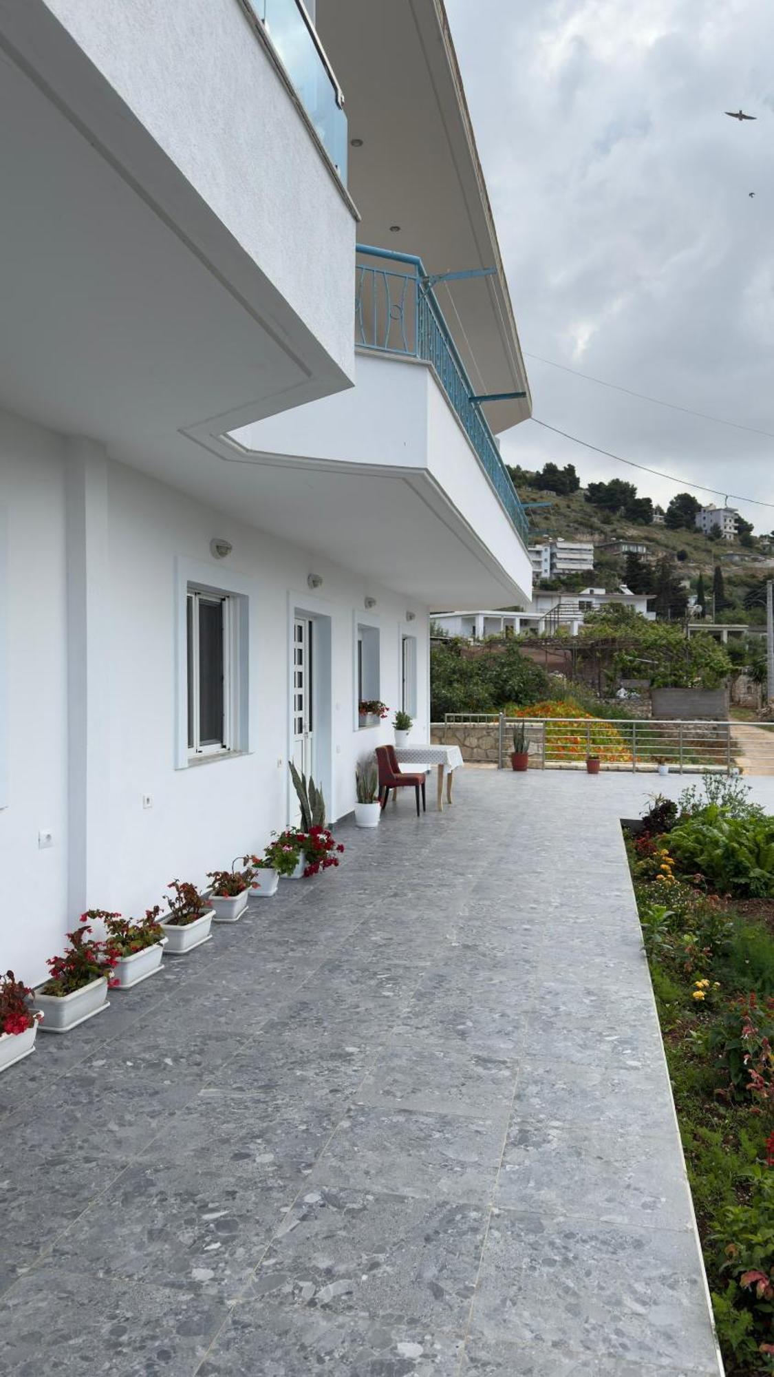 Apartaments Rraku Sarandë Exteriér fotografie