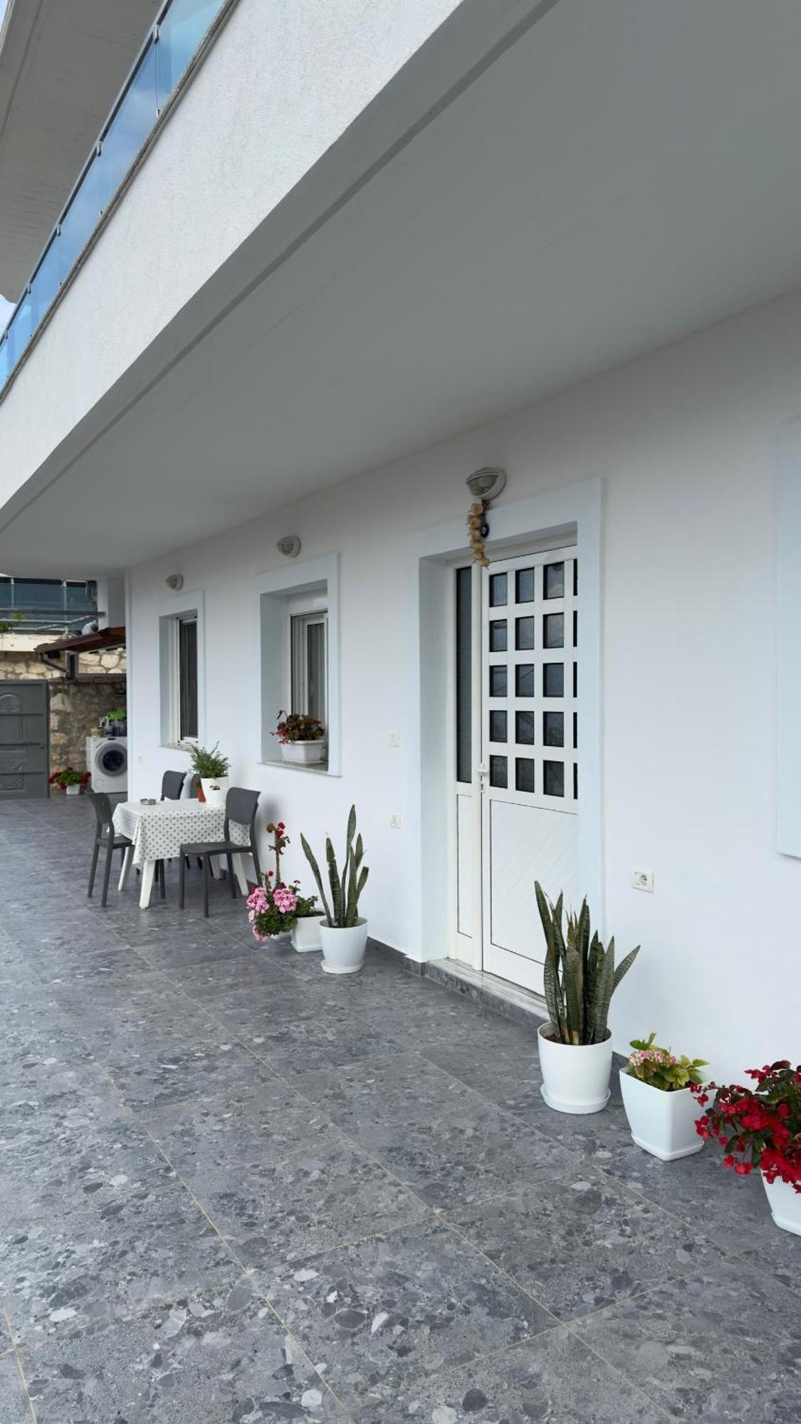 Apartaments Rraku Sarandë Exteriér fotografie